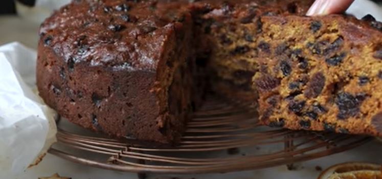 Christmas Cake Recipe - Easy Fruit Cake That's Beautifully Moist!