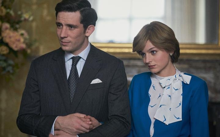 Emma Corrin as Princess Diana and Josh O'Connor as Prince Charles in Season 4 of The Crown 