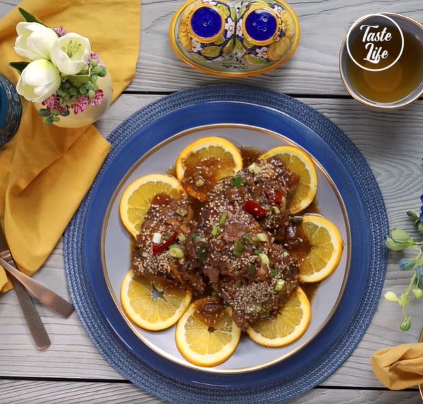 Spicy Orange Chicken Thigh Recipe - Uniquely Nelson